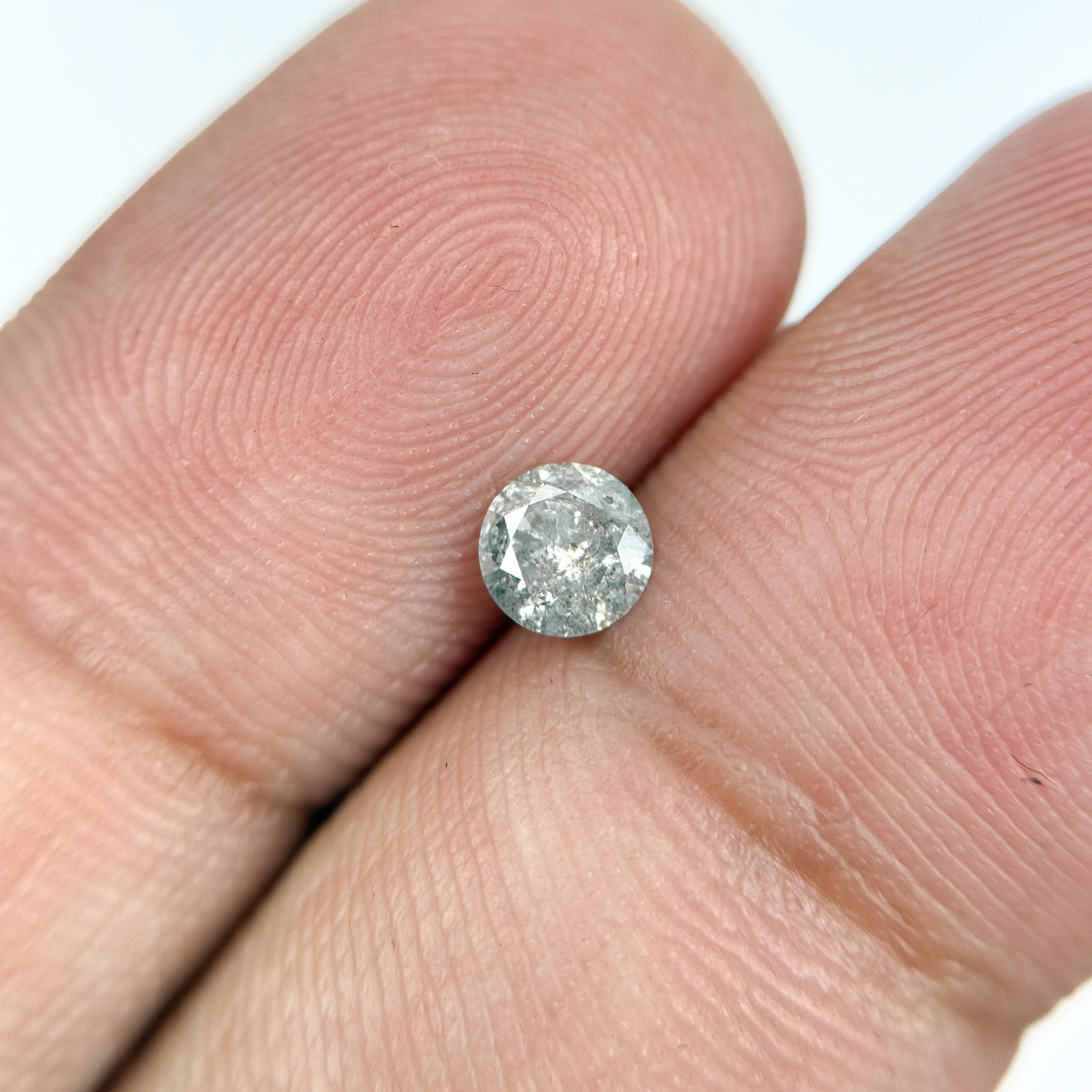 0.35 Ct Round Brilliant Cut Grey Natural Minimalist Diamond