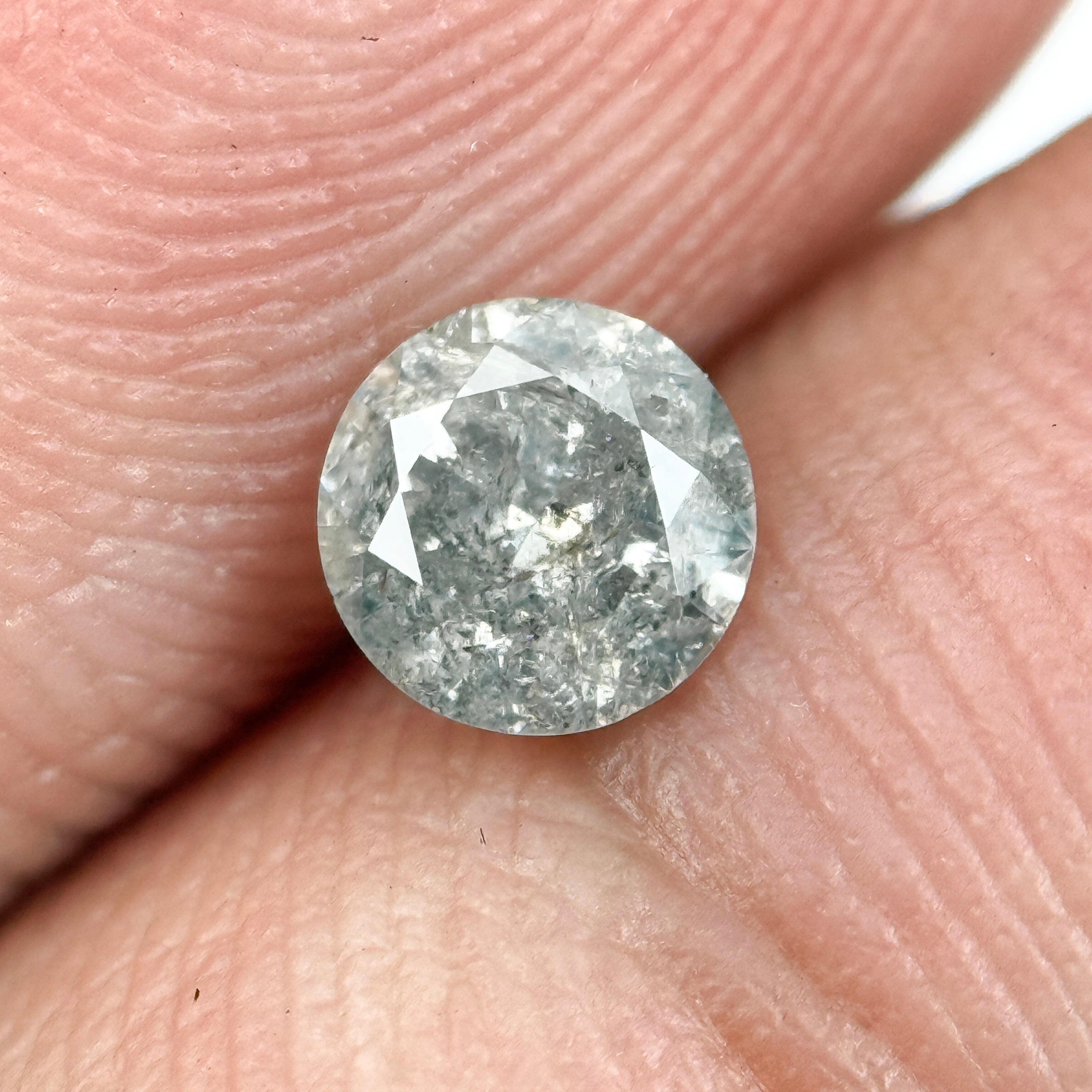 0.35 Ct Round Brilliant Cut Grey Natural Minimalist Diamond