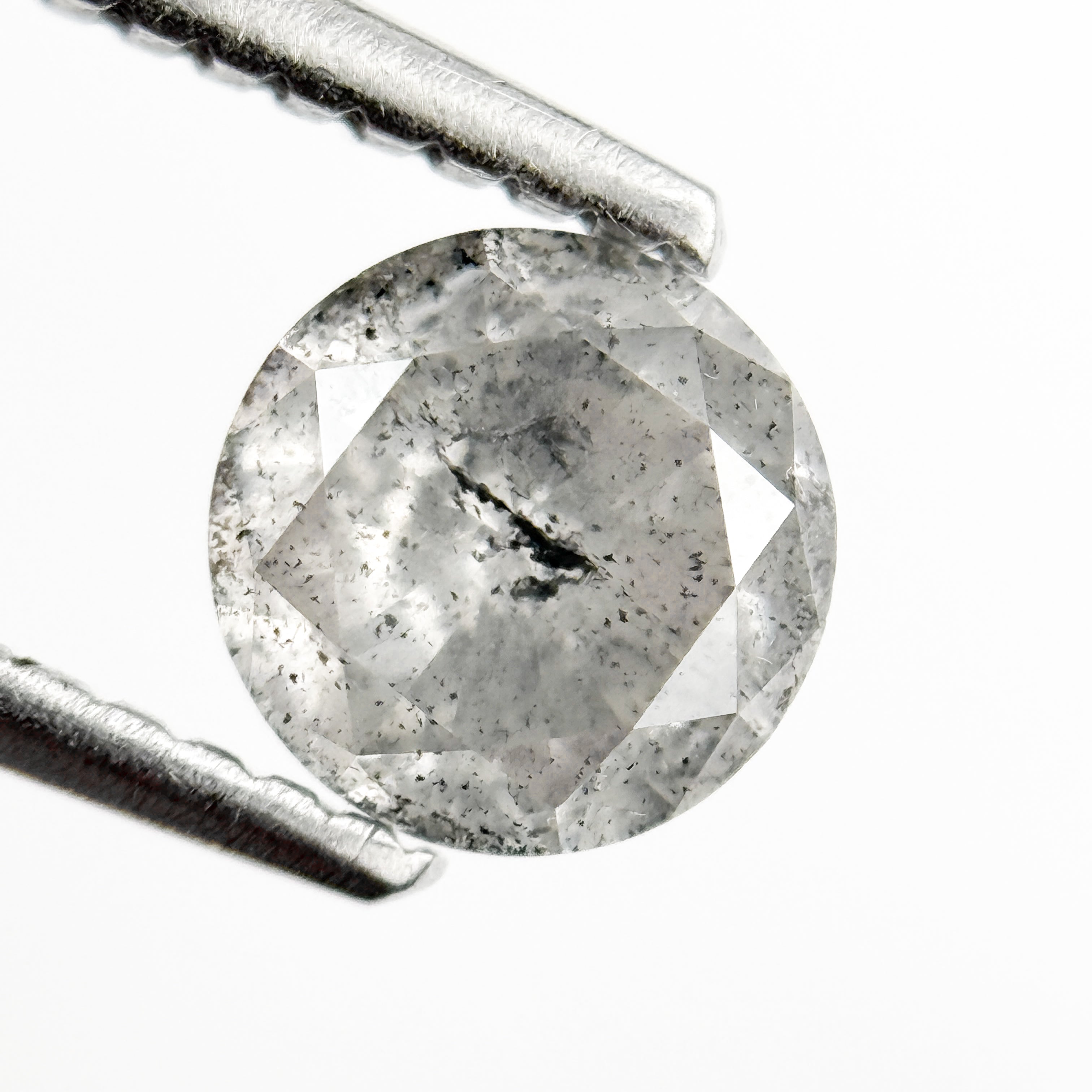 0.83 Ct Round Brilliant Cut Grey Natural Minimalist Diamond