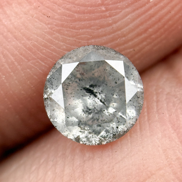 0.83 Ct Round Brilliant Cut Grey Natural Minimalist Diamond