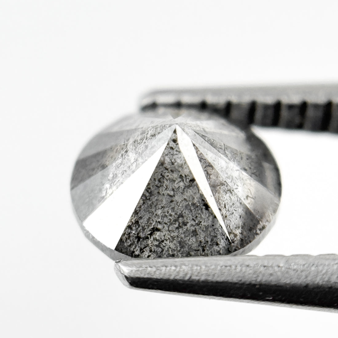1.28 Ct Round Brilliant Cut Grey Natural Minimalist Diamond