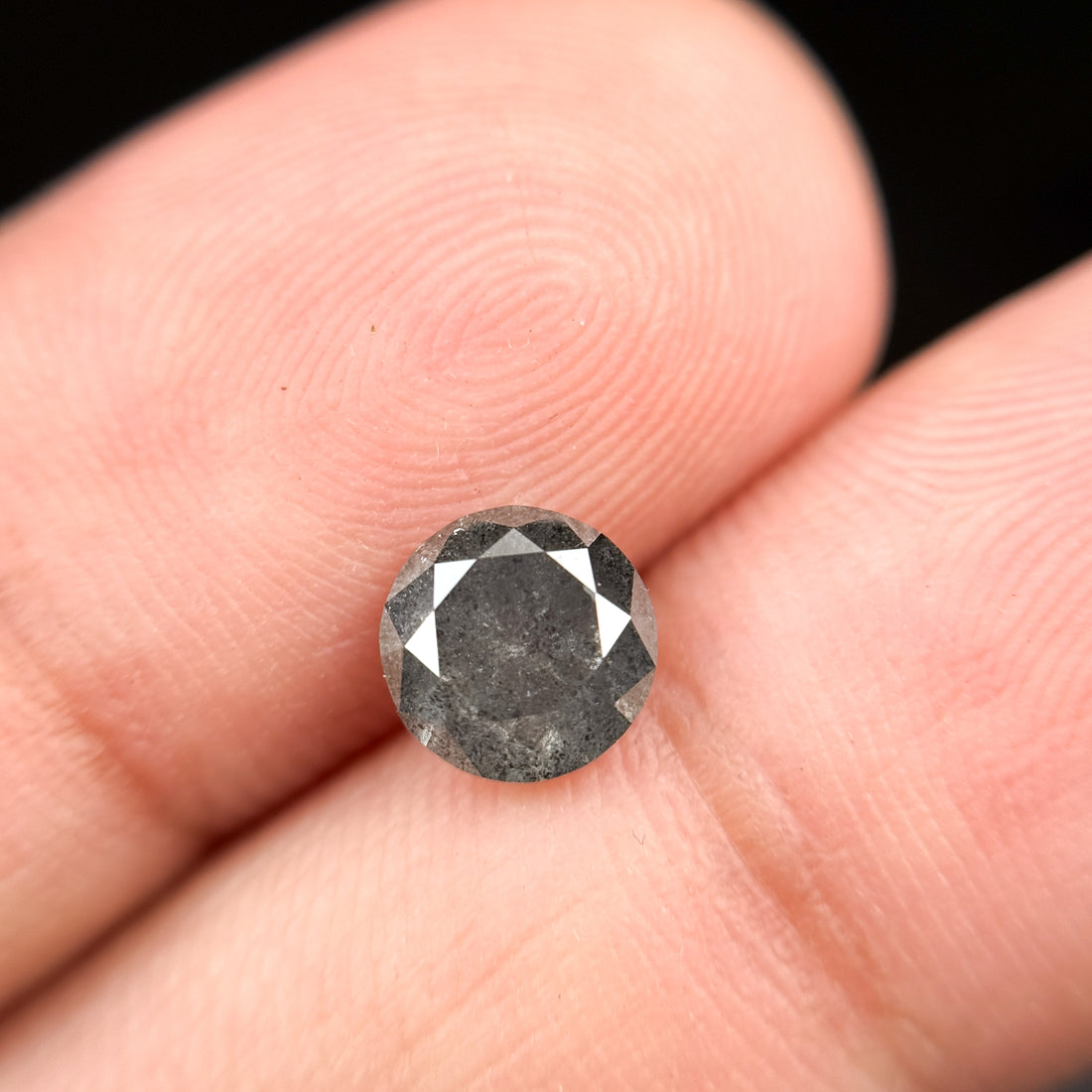 1.28 Ct Round Brilliant Cut Grey Natural Minimalist Diamond