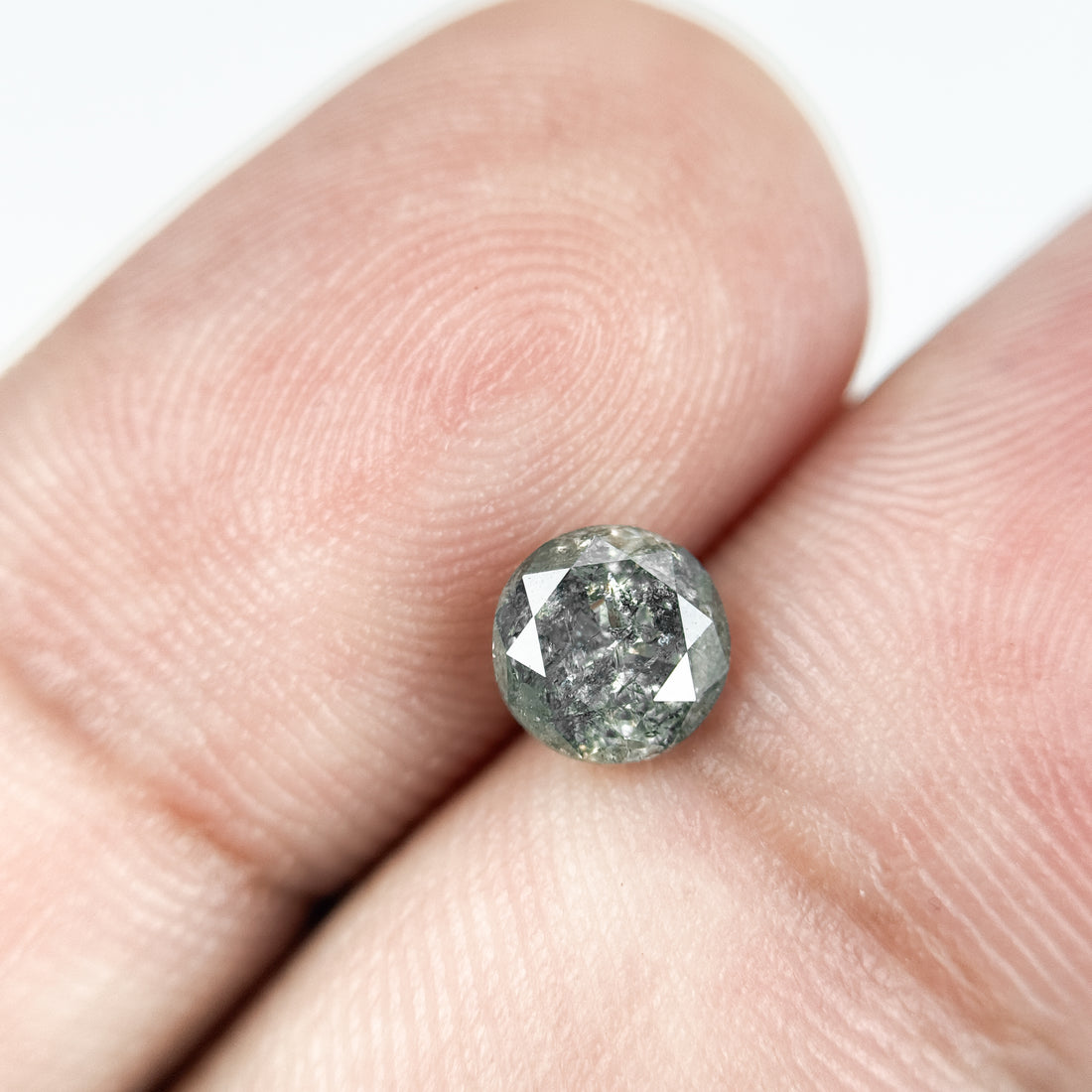 0.96 Ct Round Rose Cut Grey Natural Salt and Pepper Diamond