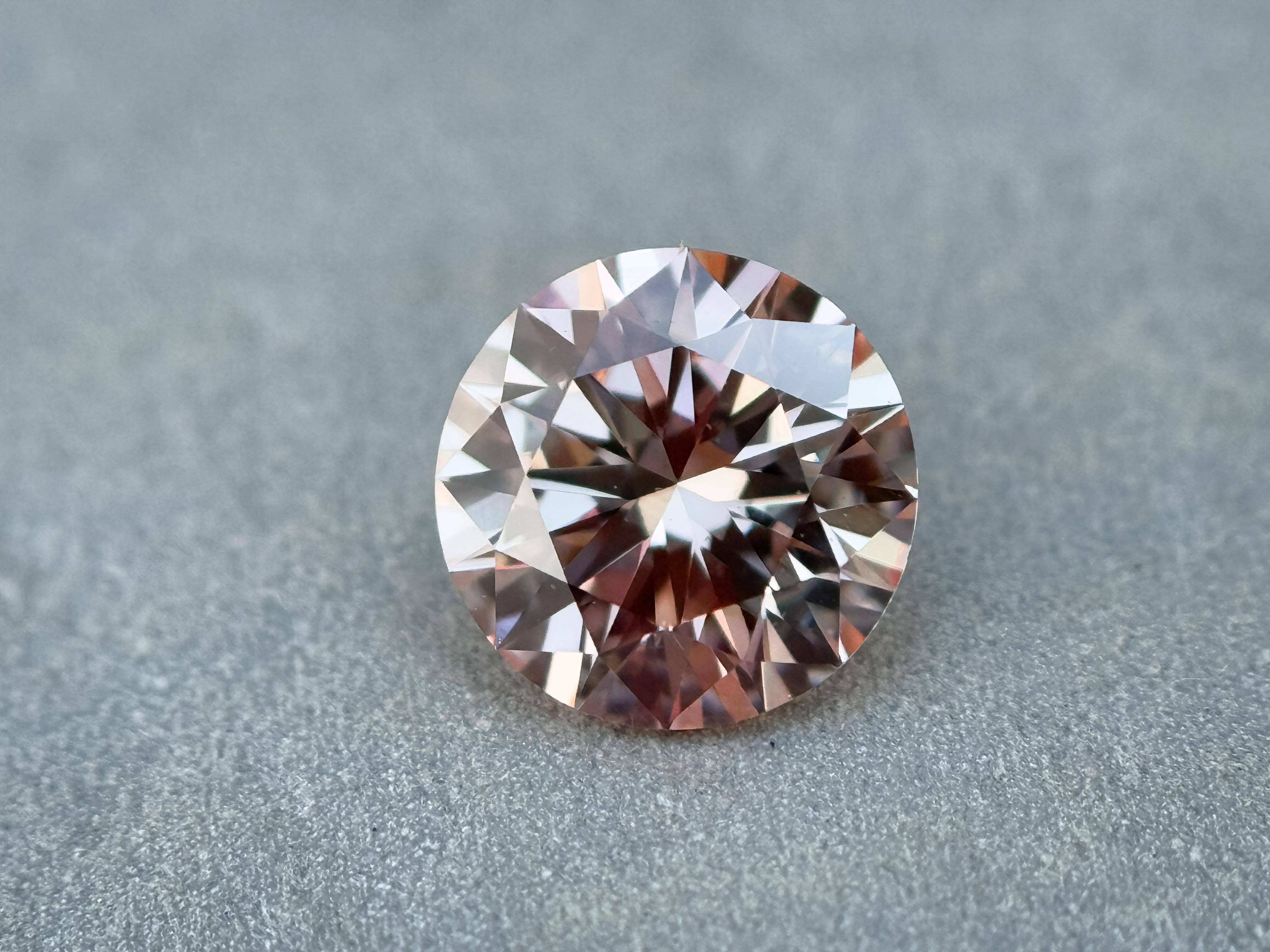 1.13 Ct Round Rose Cut Grey Natural Salt and Pepper Diamond