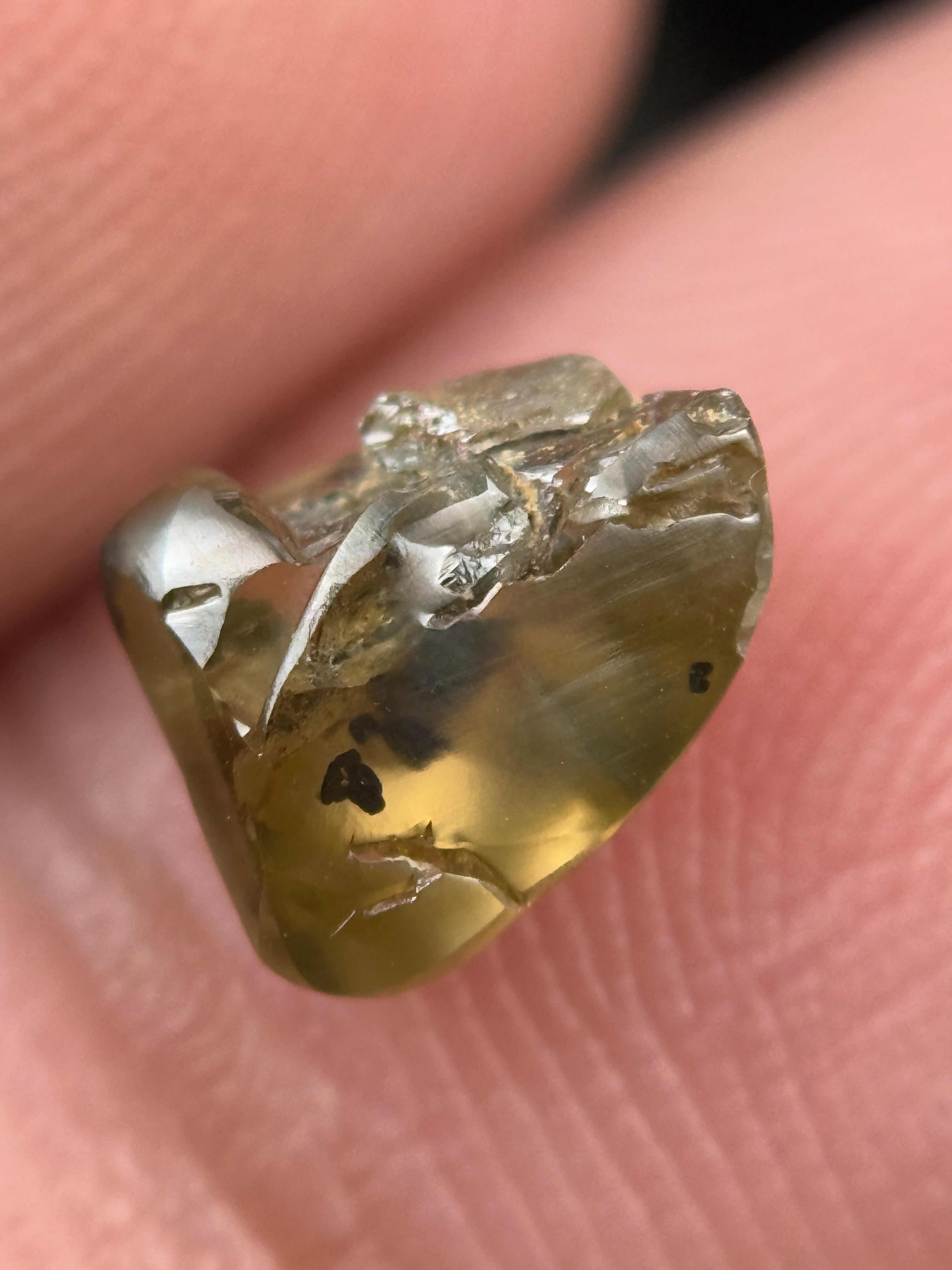 1.20 Ct Rough Rose Cut Green Natural Fancy Diamond