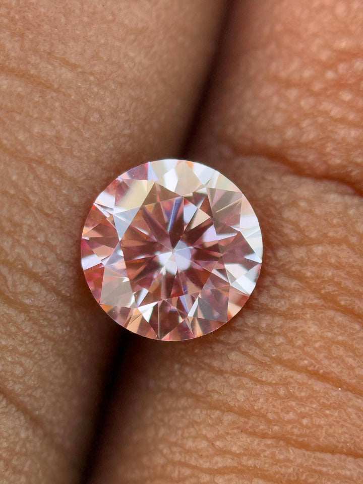 0.57 Ct Round Brilliant Cut Pink Natural Loose Diamond