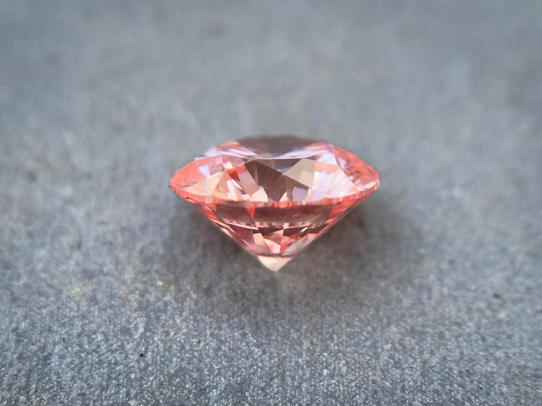 0.57 Ct Round Brilliant Cut Pink Natural Loose Diamond
