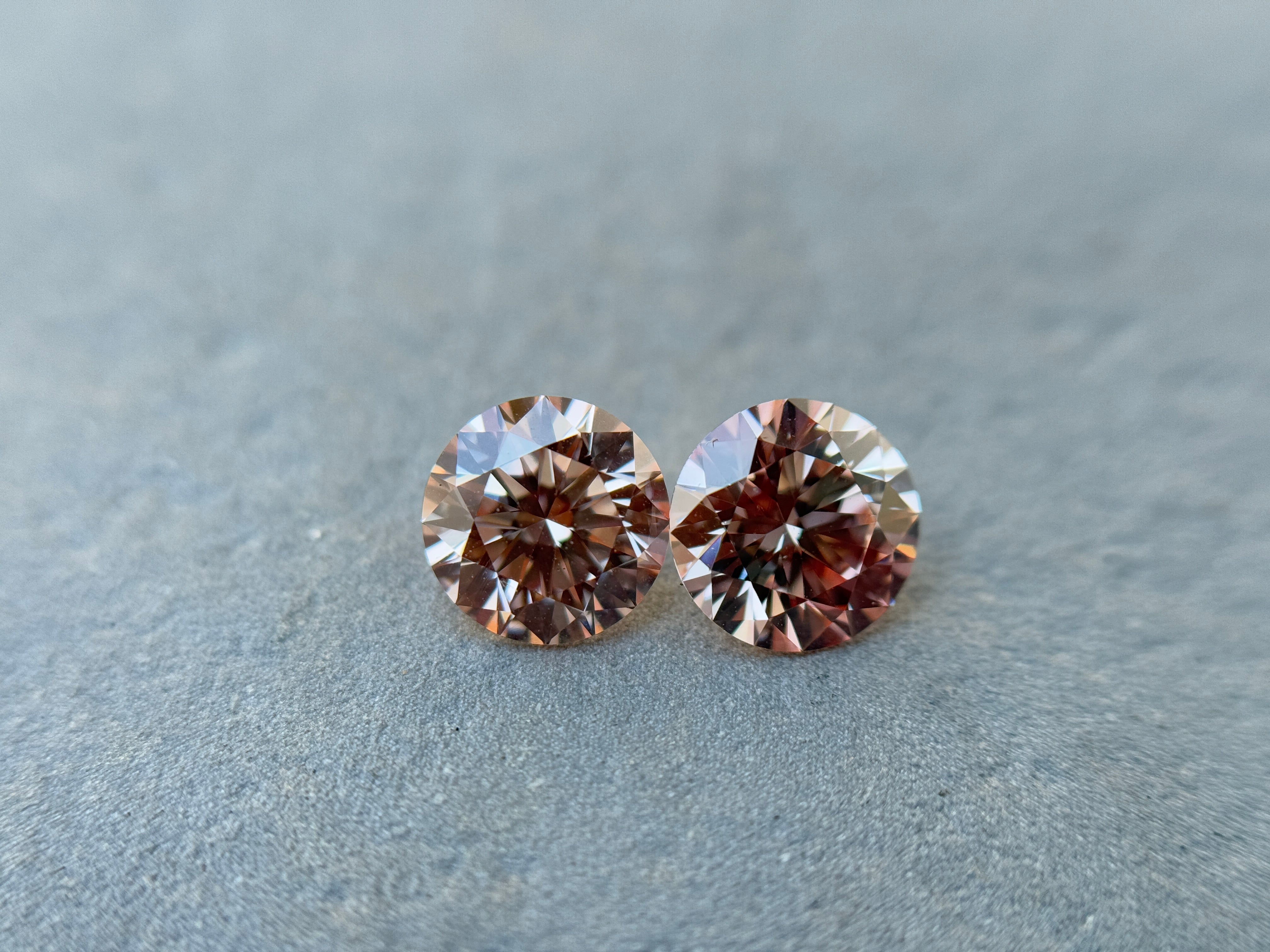 2.29 Ct Round Brilliant Cut Pink Natural Salt and Pepper Diamond