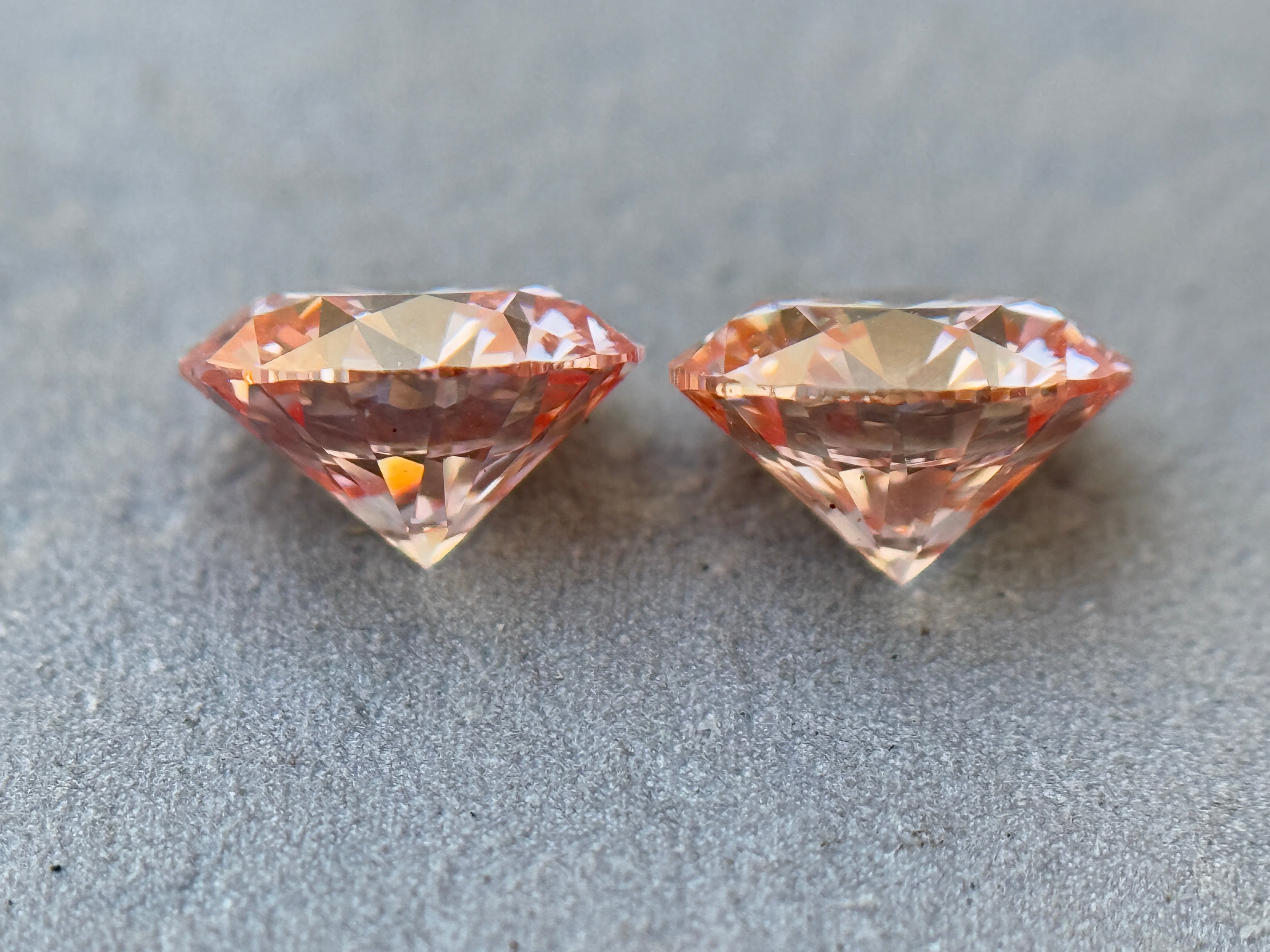 2.29 Ct Round Brilliant Cut Pink Natural Salt and Pepper Diamond