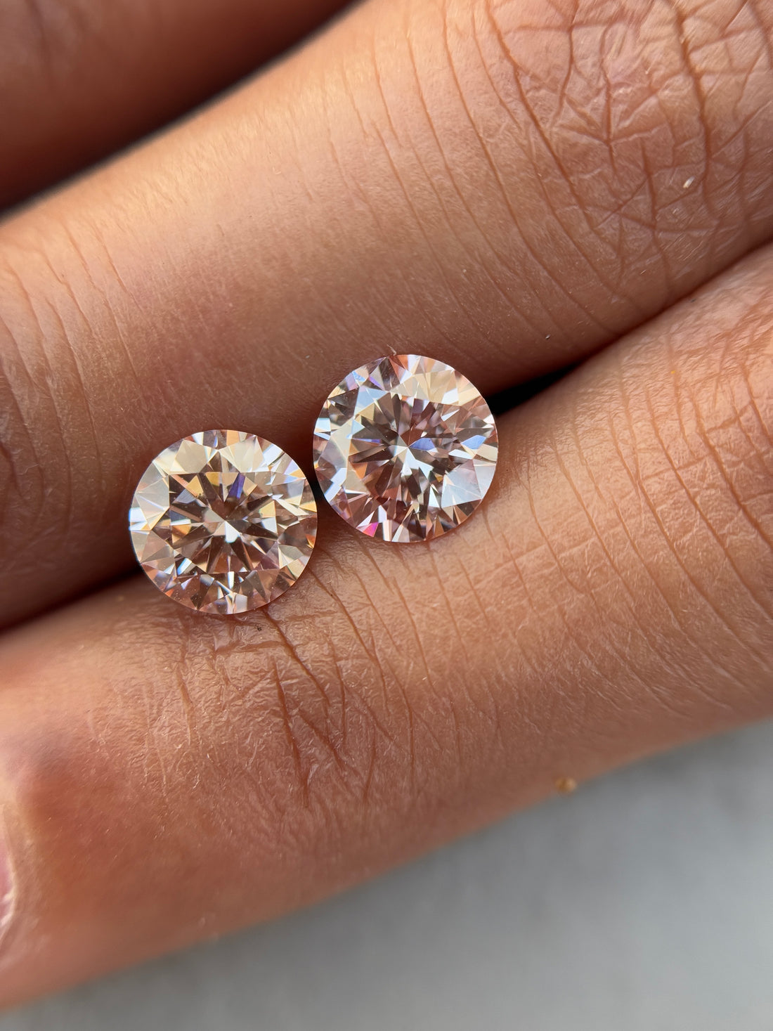 2.29 Ct Round Brilliant Cut Pink Natural Salt and Pepper Diamond