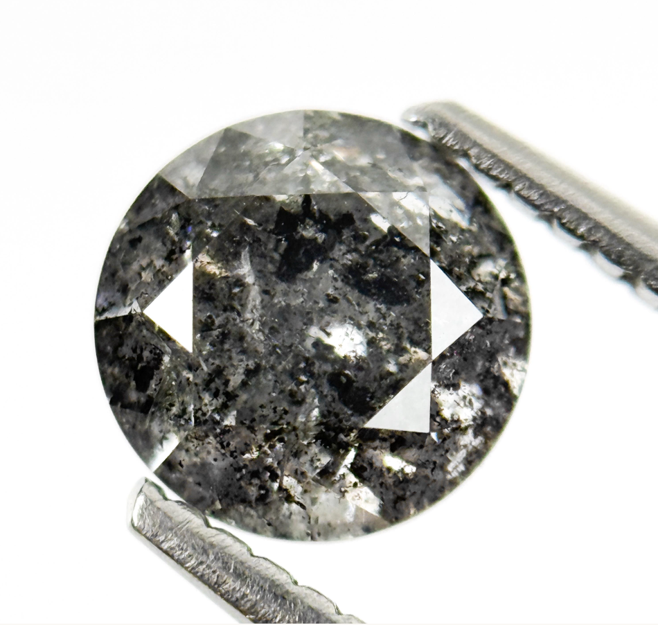 1.25 Ct Round Brilliant Cut Grey Natural Minimalist Diamond