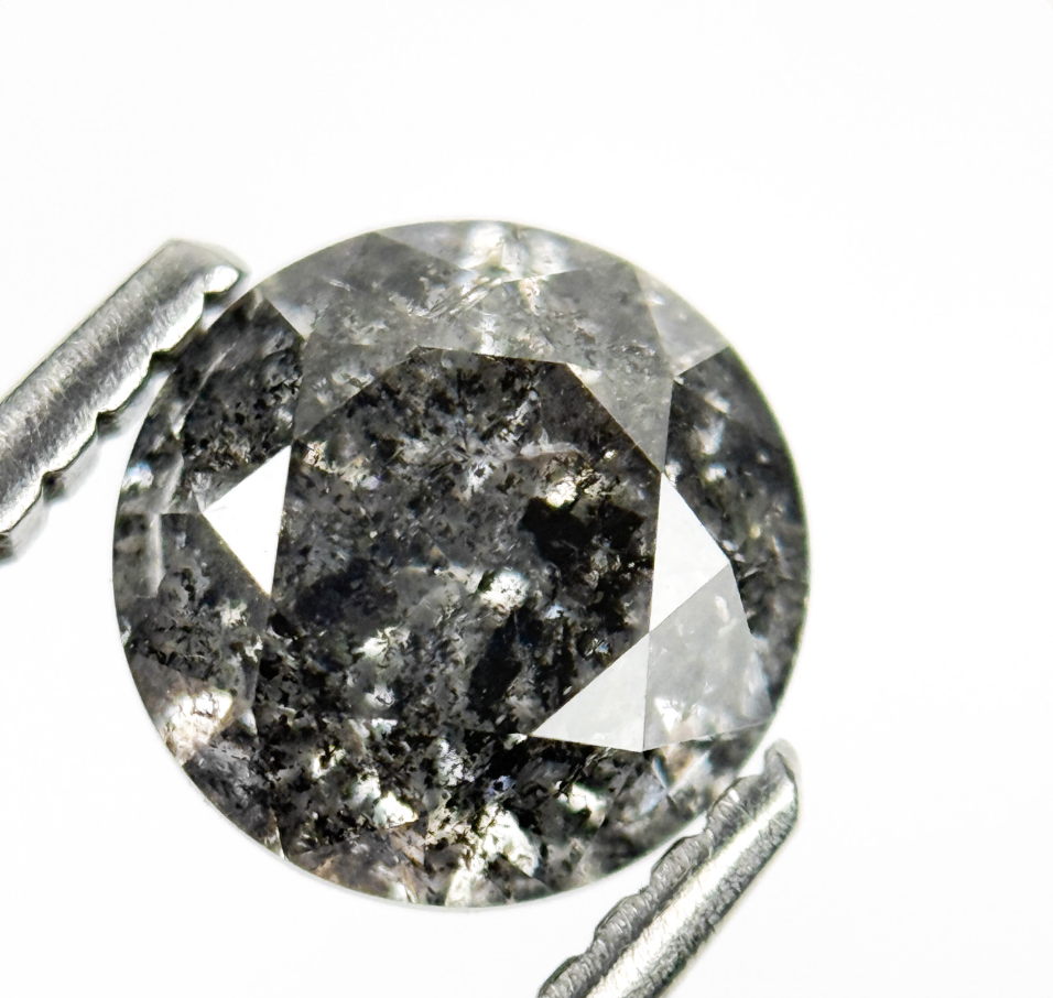 1.25 Ct Round Brilliant Cut Grey Natural Minimalist Diamond