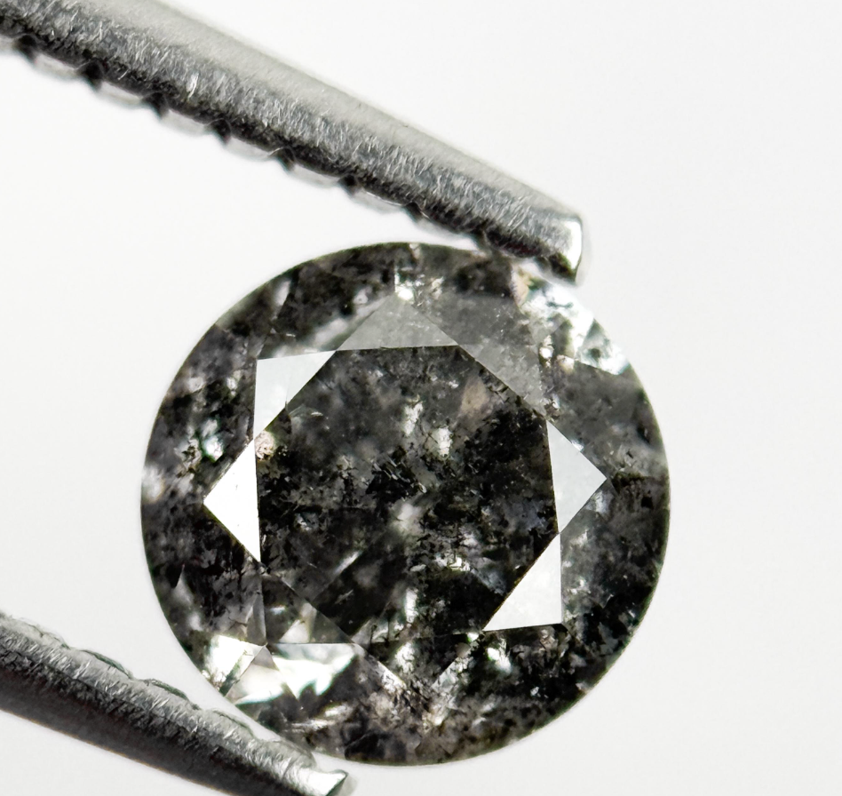 0.90 Ct Round Brilliant Cut Grey Natural Galaxy Diamond