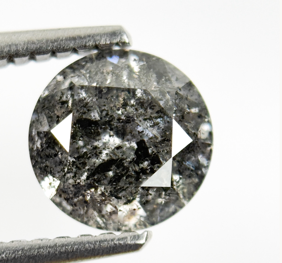 1.25 Ct Round Brilliant Cut Grey Natural Minimalist Diamond
