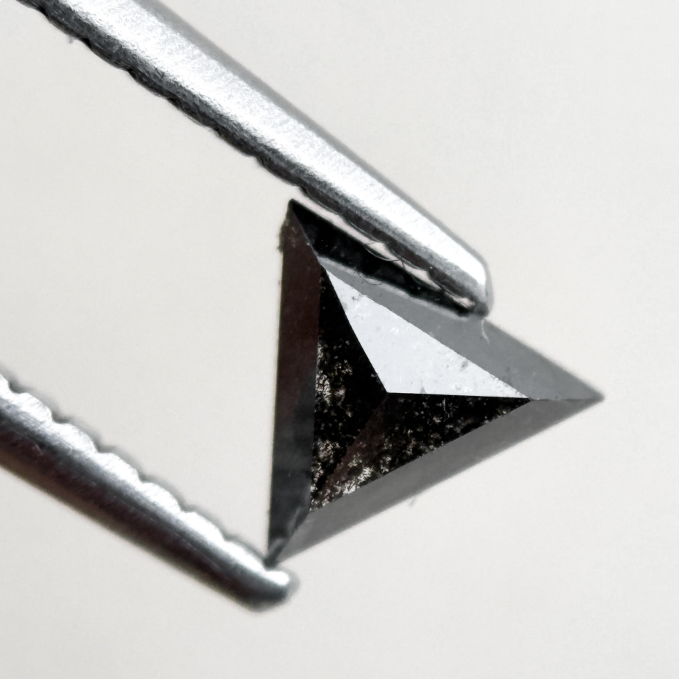 0.42 Ct Triangle Rose Cut Grey Natural Minimal Diamond