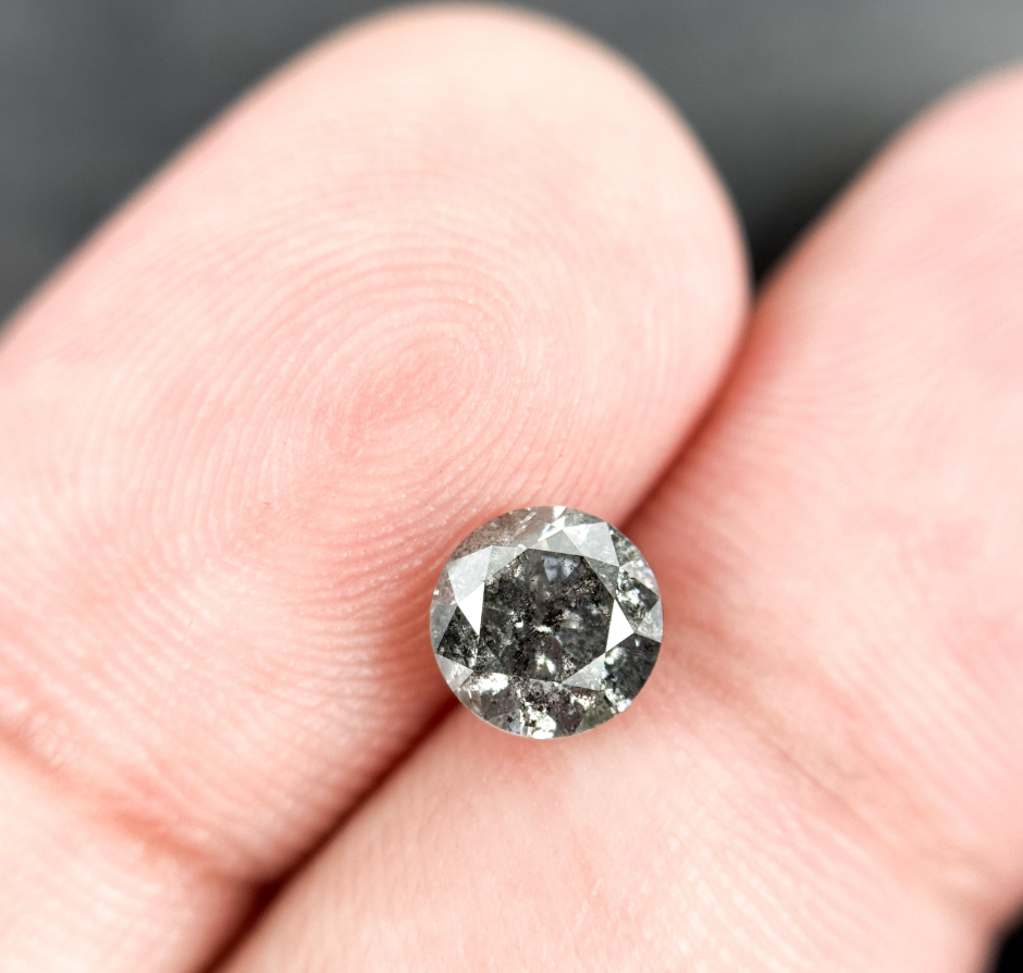 0.90 Ct Round Brilliant Cut Grey Natural Galaxy Diamond