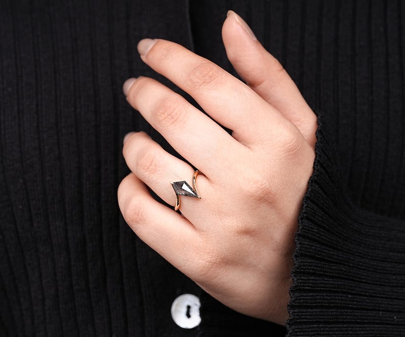 14K Rose Gold vintage kite salt and pepper diamond dainty minimalist ring