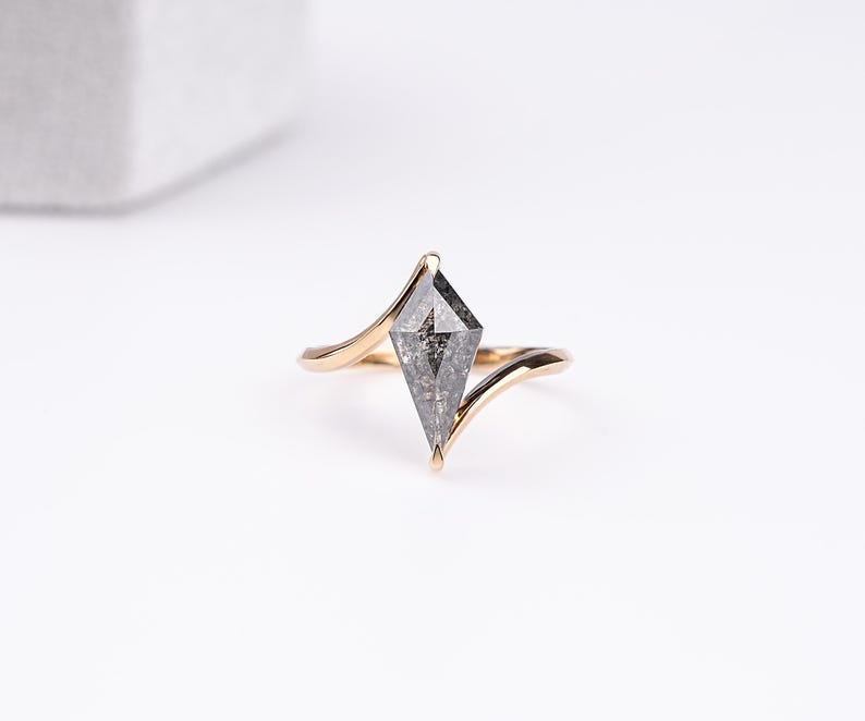 14K Rose Gold vintage kite salt and pepper diamond dainty minimalist ring