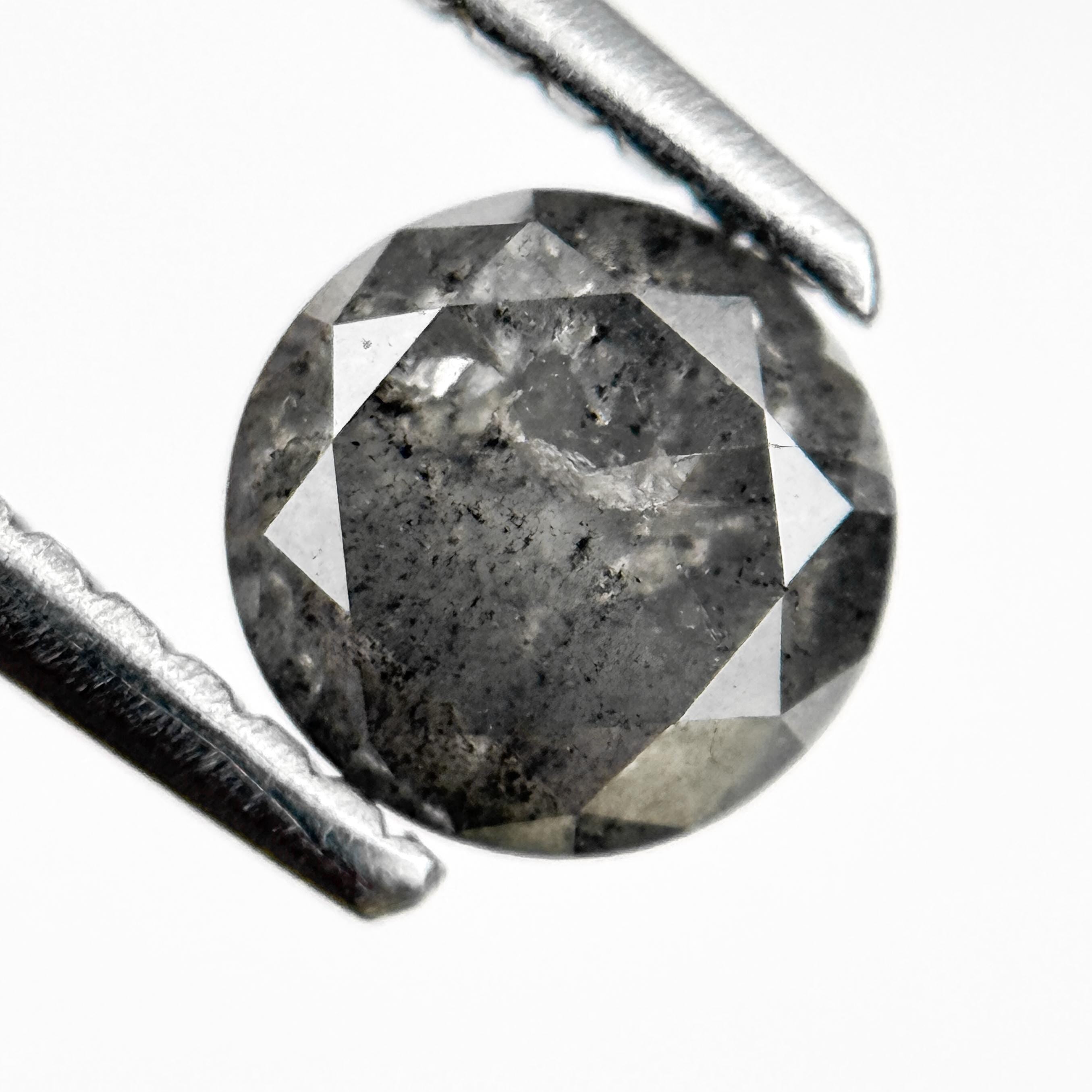 0.94 Ct Round Brilliant Cut Grey Natural Galaxy Diamond