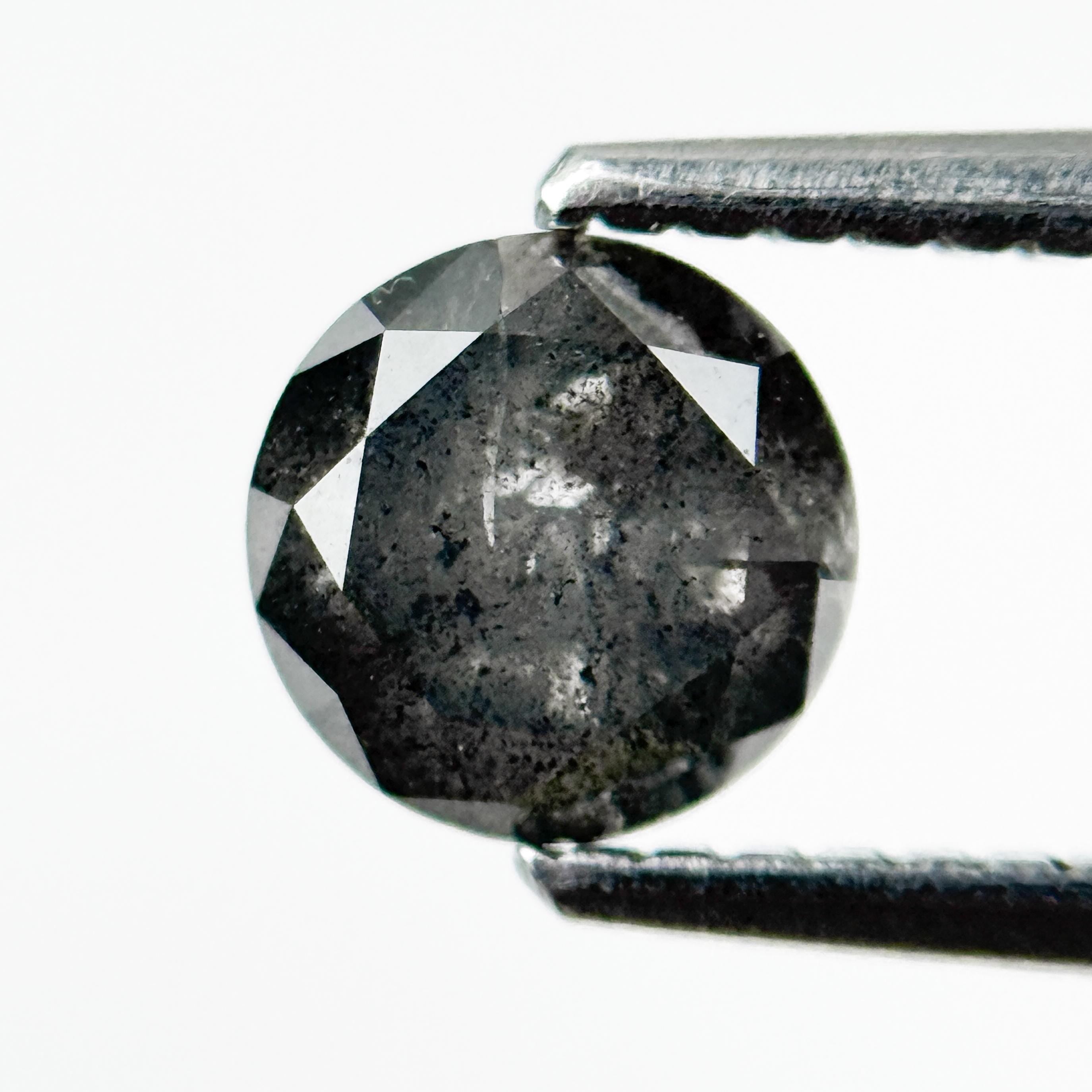 0.96 Ct Round Brilliant Cut Grey Natural Galaxy Diamond