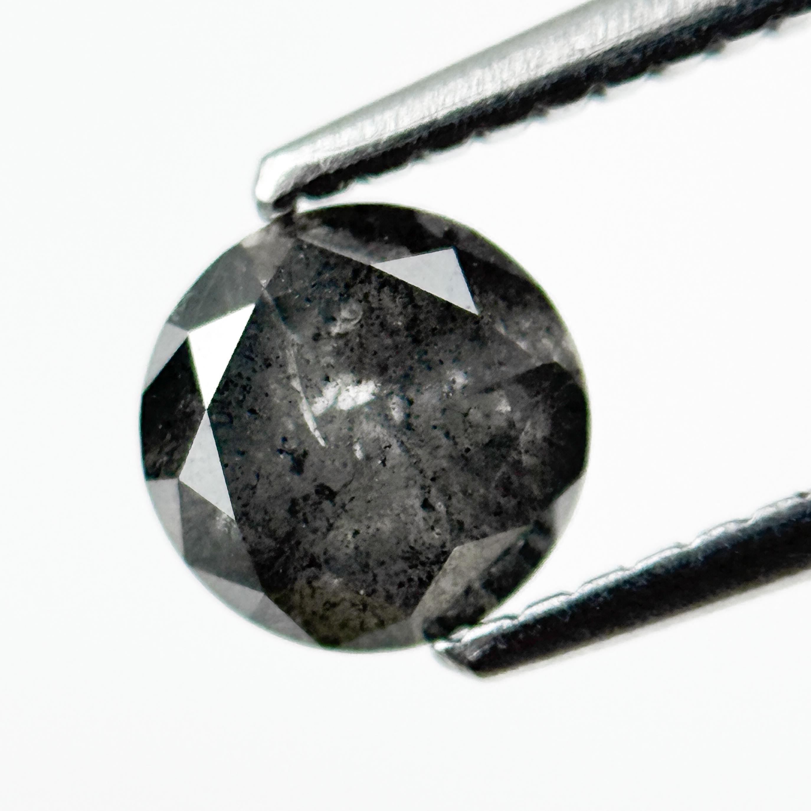 0.96 Ct Round Brilliant Cut Grey Natural Galaxy Diamond