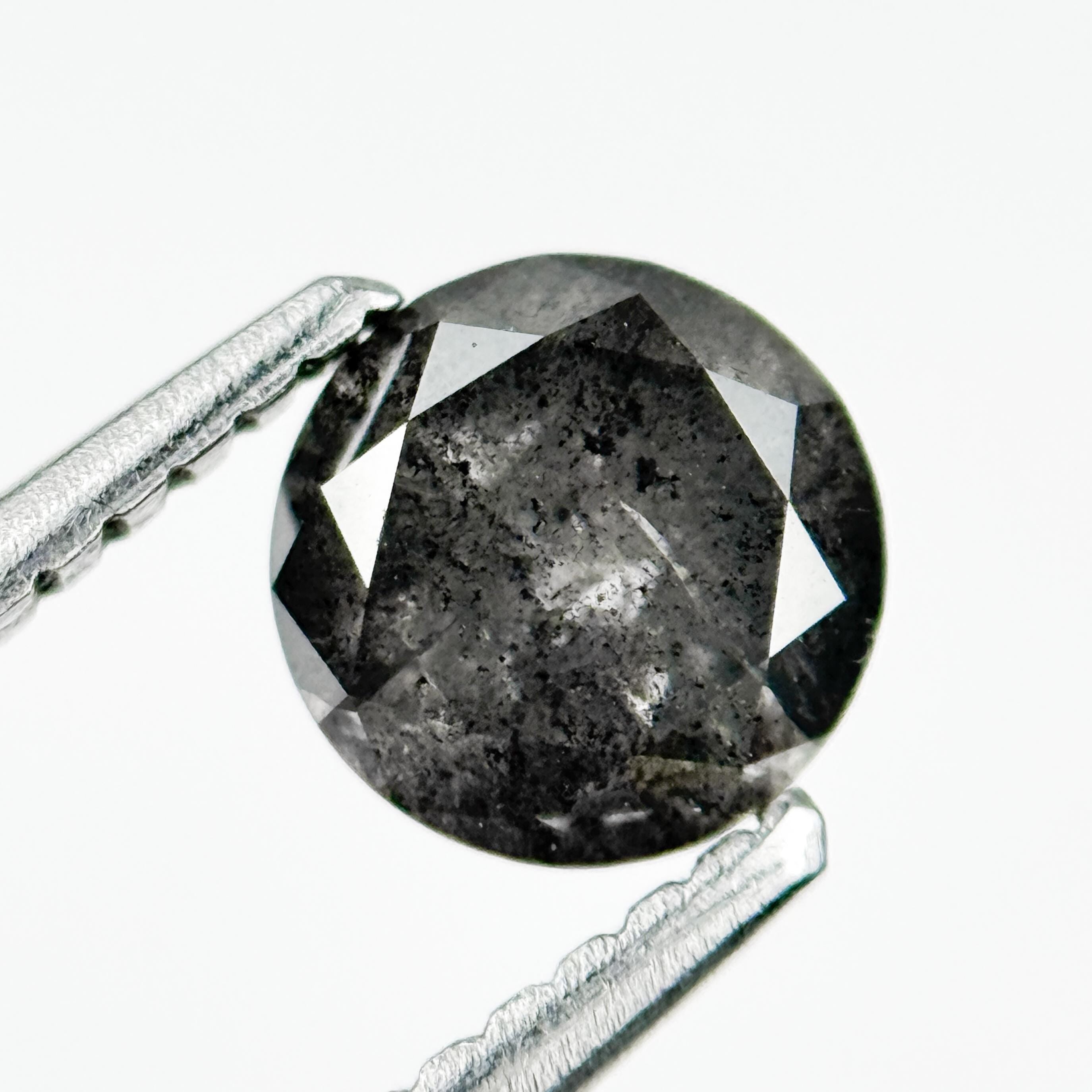 0.96 Ct Round Brilliant Cut Grey Natural Galaxy Diamond