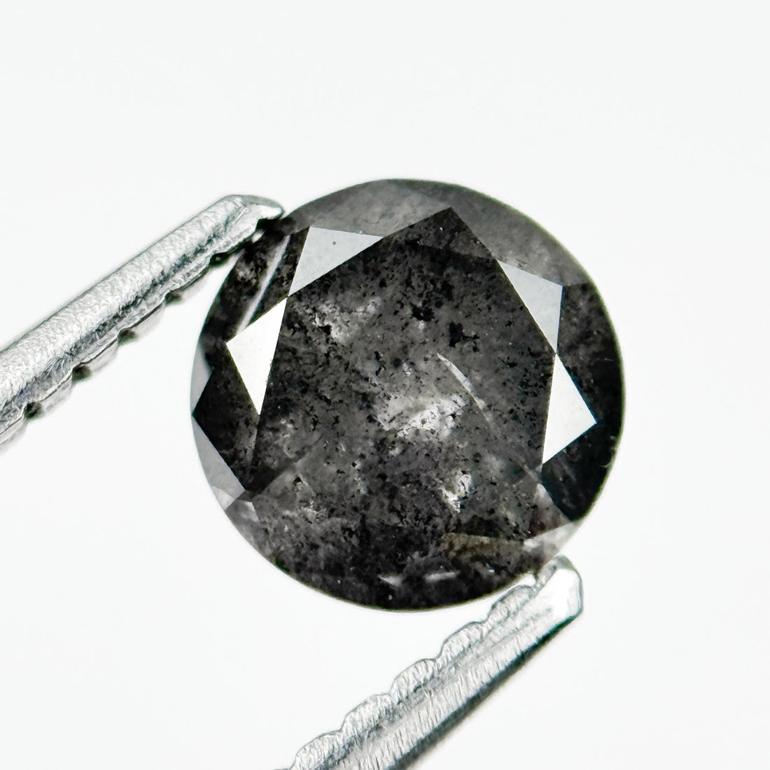 0.96 Ct Round Brilliant Cut Grey Natural Galaxy Diamond