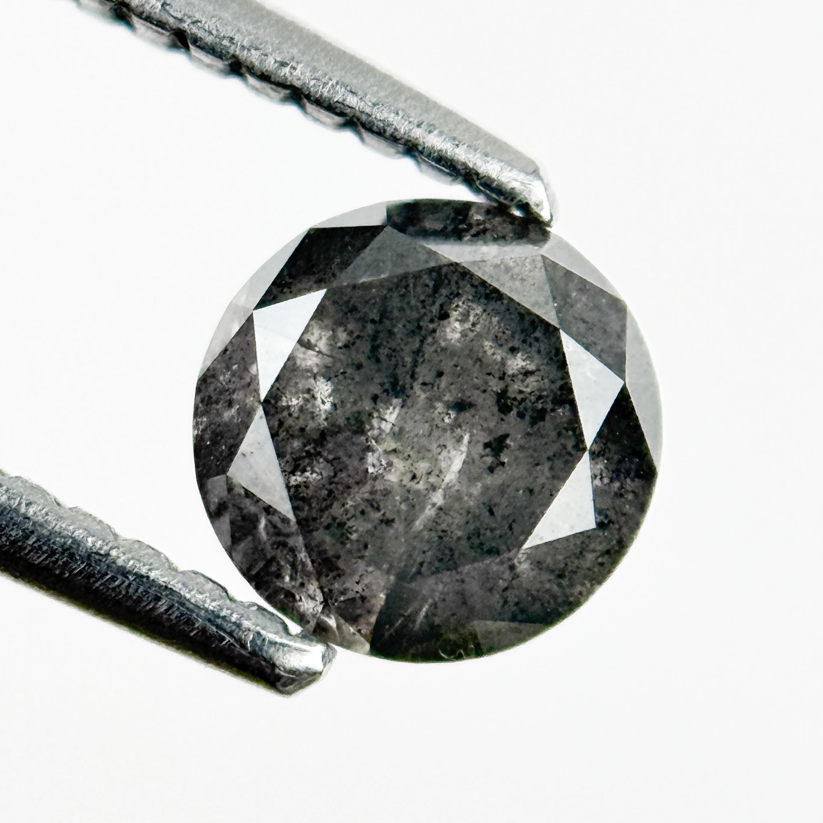 0.96 Ct Round Brilliant Cut Grey Natural Galaxy Diamond