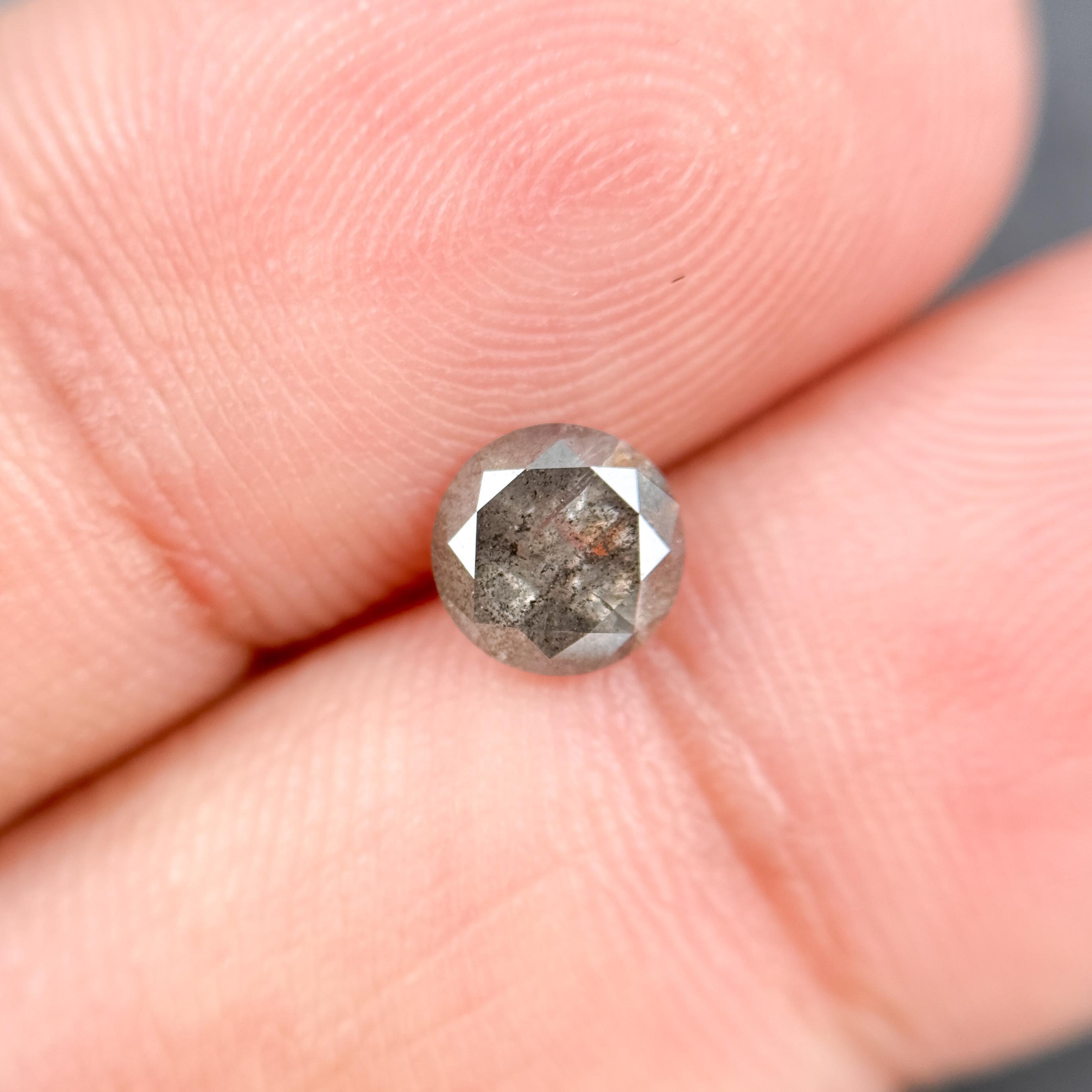 0.96 Ct Round Brilliant Cut Grey Natural Galaxy Diamond