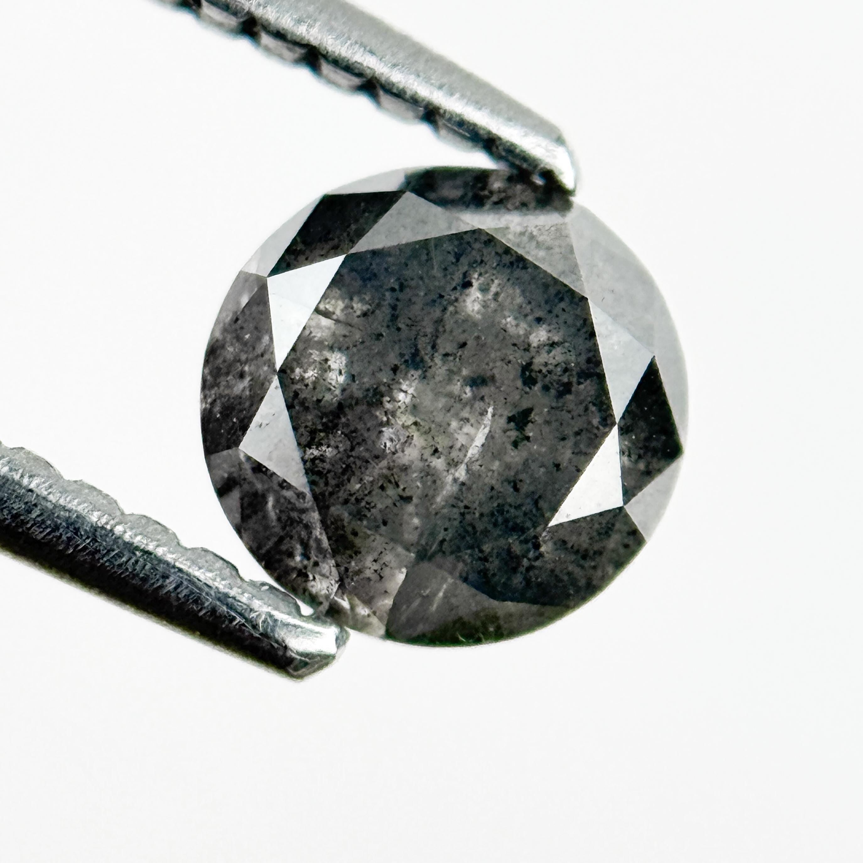 0.96 Ct Round Brilliant Cut Grey Natural Galaxy Diamond