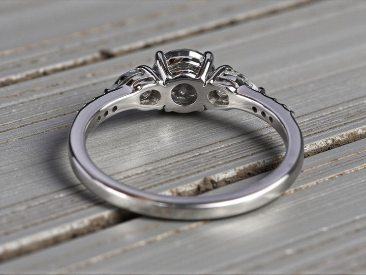 14K Rose Gold Grey Salt and Pepper Round Cut Natural Diamond Promise Ring