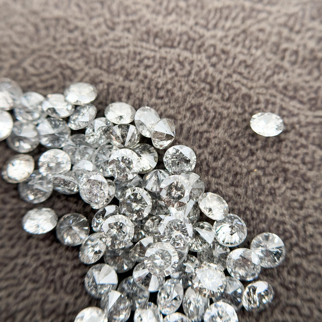2.5 MM Round Brilliant Cut Grey Natural Salt and Pepper Diamond
