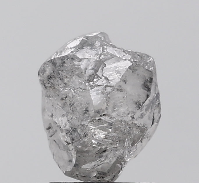 2.77 Ct Rough Uncut ICY White Natural Unpolished Diamond